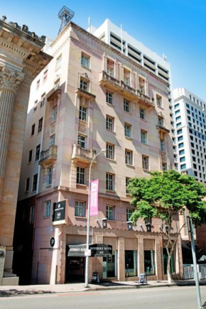 ULTIQA Rothbury Hotel, Brisbane